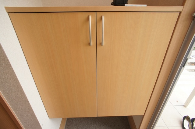 キャトルセゾンFの玄関