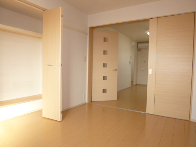 サフランCの寝室|洋室