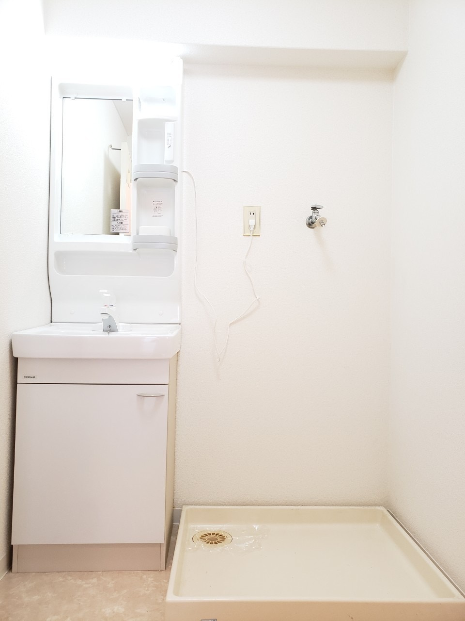 サンシャイン川久の洗面所