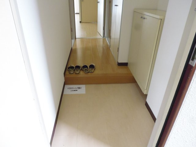 ラ・メゾンエスポワールの玄関