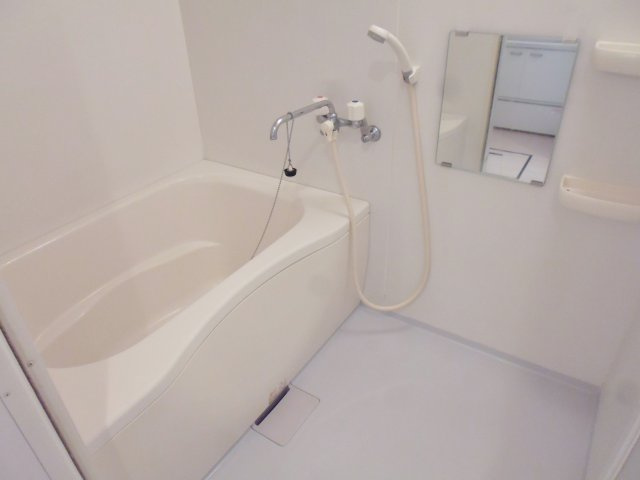 セレッソ八木の浴室