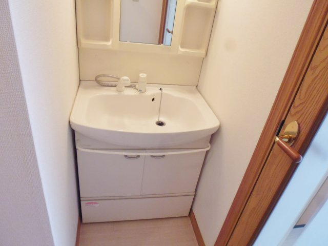 セレッソ八木の独立洗面台