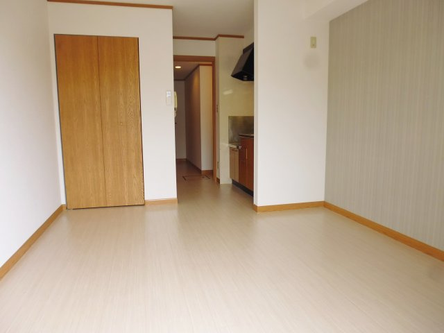 セレッソ八木の洋室