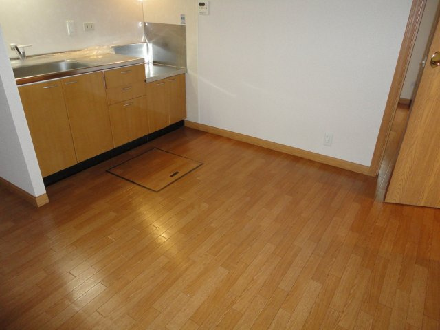 アムール魚住の居間・リビング