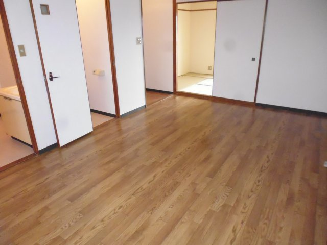 山手マンションの居間・リビング