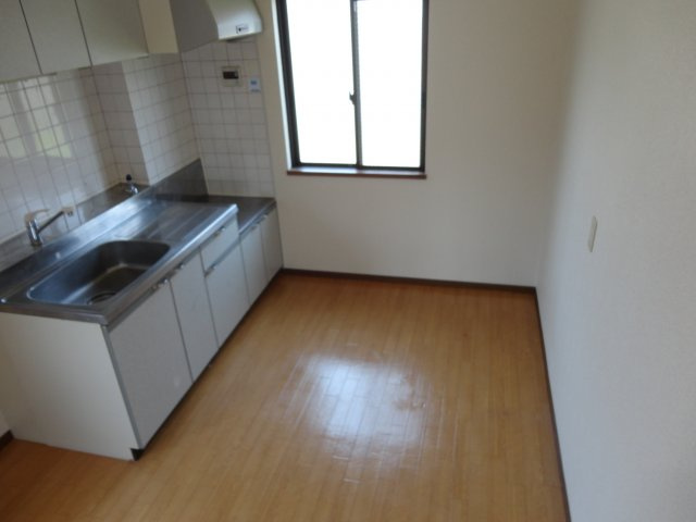 マンションギュゼール2のキッチン