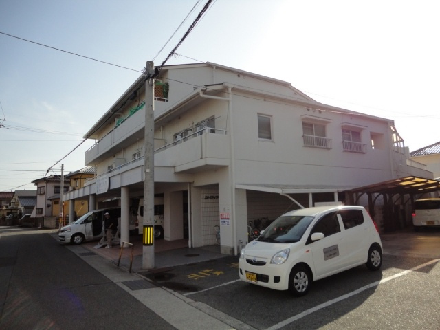 シーサイドシャトルの外観