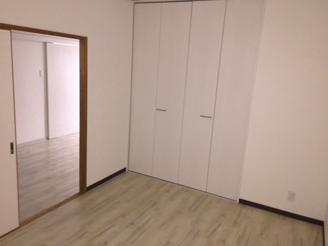 ホワイトヴィレッジの洋室