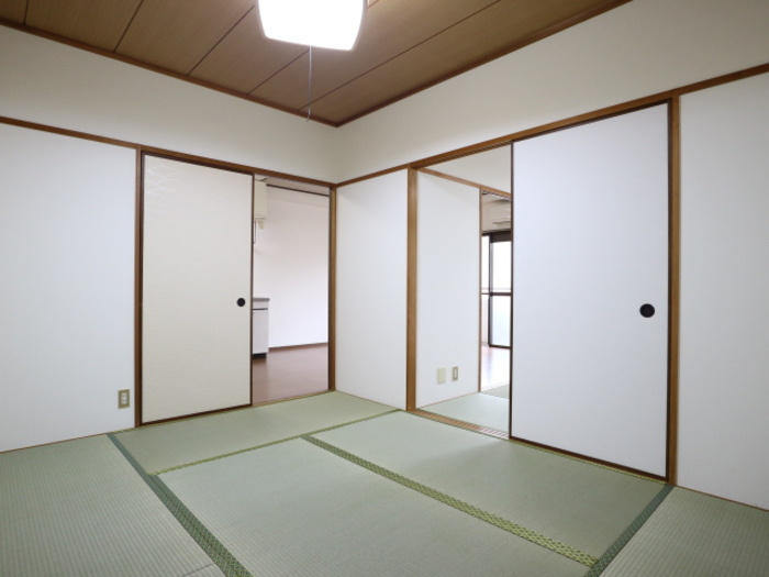 ブランベール大久保の和室