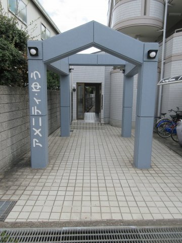 アメニティゆうのエントランス