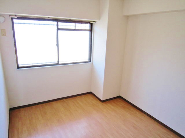 パールシャトー藤江駅前の寝室|Sルーム（洋室6帖）