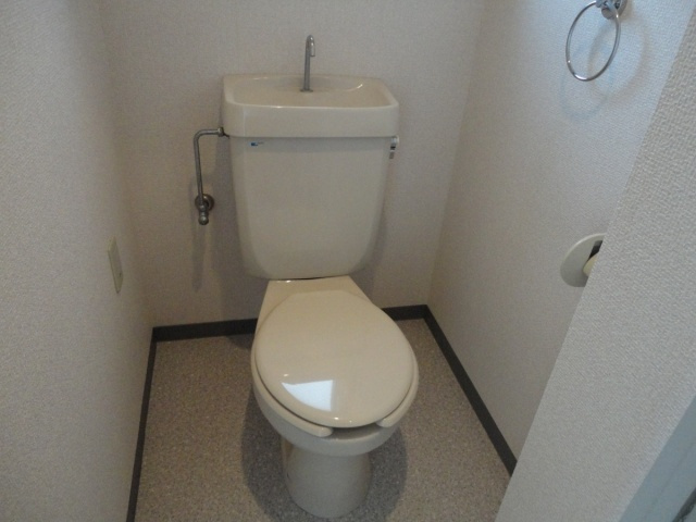 YKハイツ相生町のトイレ