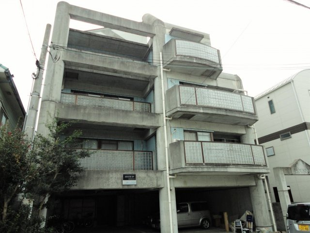 HOUSE20