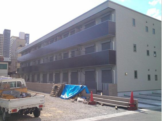 シャーメゾン大久保駅前