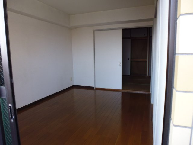 ヴィラパストラルの洋室