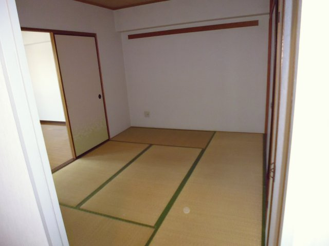 ヴィラパストラルの和室