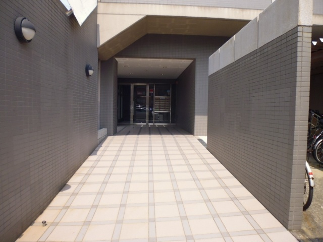 明石市大久保町大窪の賃貸マンションの外観