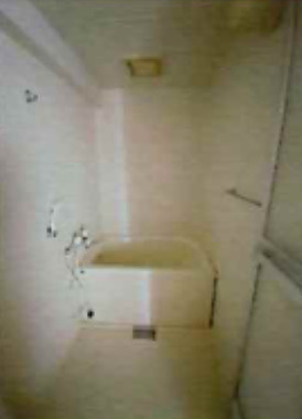 ビアンコ・ディ・モーラの浴室