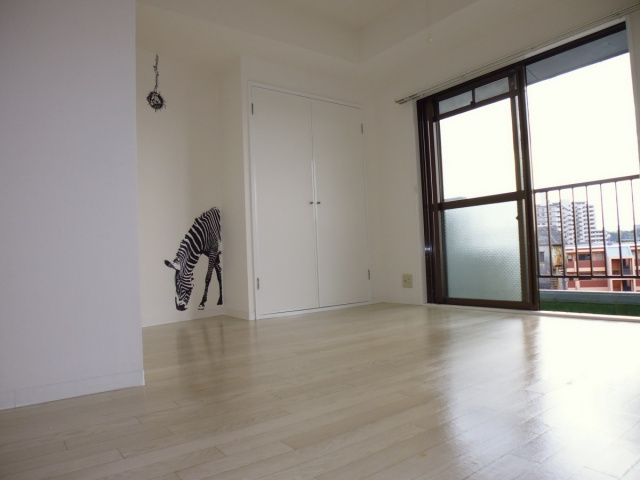 ブルーハイツ北別府の居間・リビング