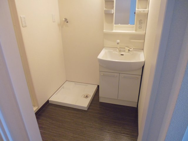 マンション東二見の洗面所
