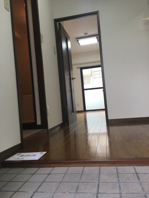 ヴィラパストラル2の玄関