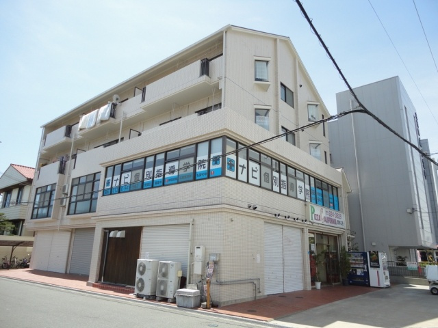 第2井住ビルの外観