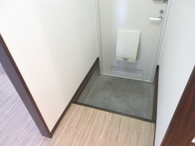 【玄関】 | ルルデハイツ