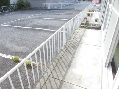 【バルコニー】 | ルルデハイツ | テラス