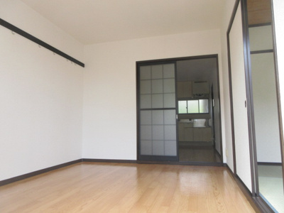 【洋室】 | ルルデハイツ