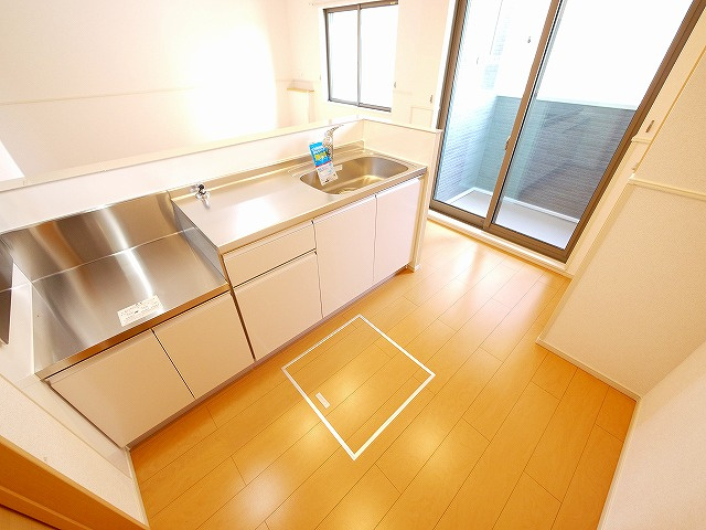 ラ・レコルトBのキッチン|きれいなキッチンです