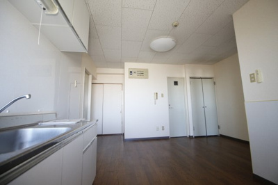 【居間・リビング】 | タウンコート花澤