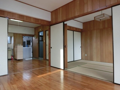 【洋室】 | 丸貞マンション
