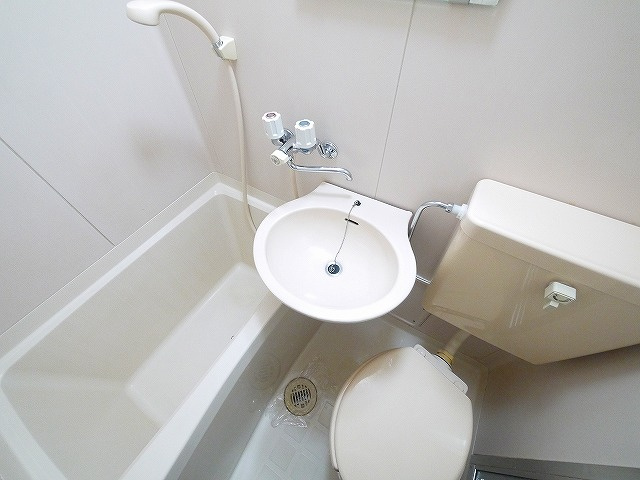 シティパレス西大寺P-7の玄関|玄関です