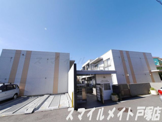 【外観】 | 中庭のある素敵な物件です