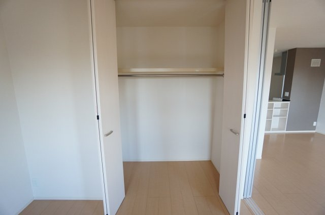 グランシャリオＢ棟の収納