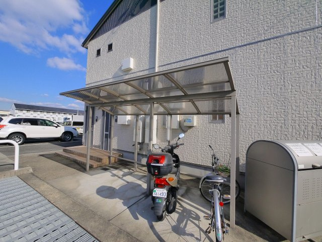 クレストハウスのその他共用部分|駐輪場です