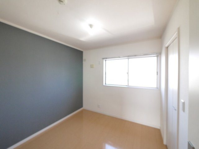 クレストハウスの寝室|使い勝手のいい寝室です