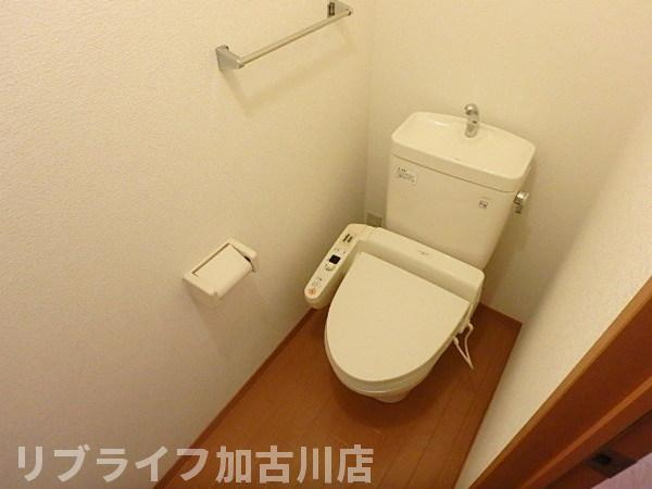 加古川市尾上町旭２丁目のテラスのトイレ
