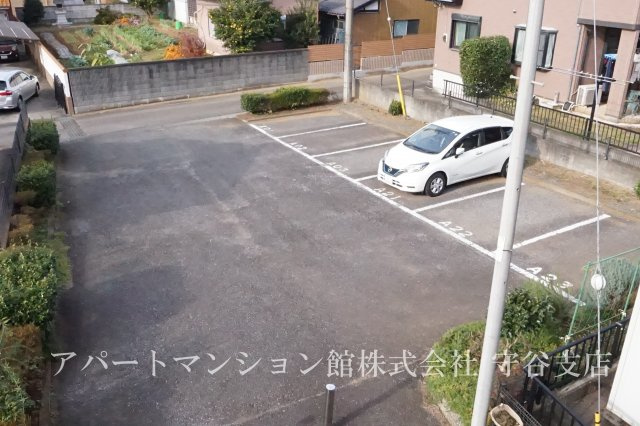 グリーンフィールドＡの駐車場
