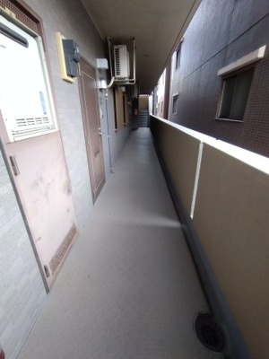 【その他共用部分】 | メゾンドクール | 共用廊下