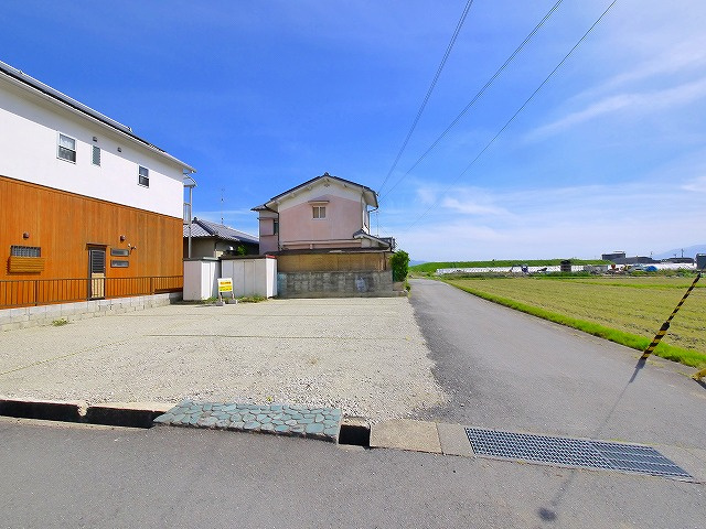 栄町駐車場の外観