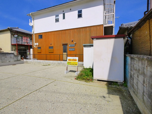 栄町駐車場の外観