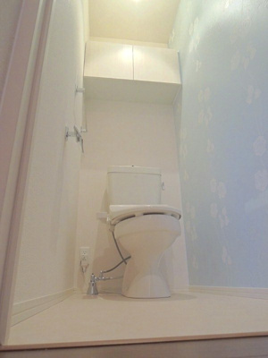 【トイレ】 | ピアチェーレ