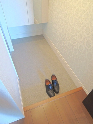 【玄関】 | ピアチェーレ