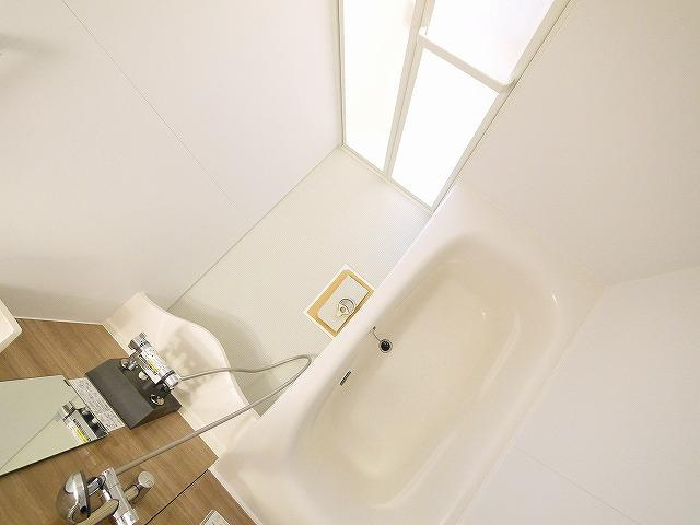 D-room若葉台の浴室|日々の疲れを癒すお風呂付です