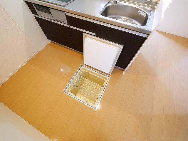 D-room若葉台の収納|床下収納