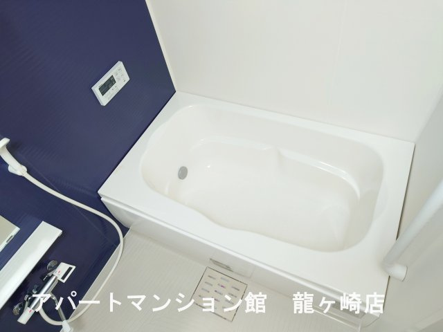 ルプラCの浴室
