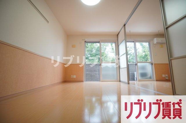 グリーンコート貝塚３号館の寝室