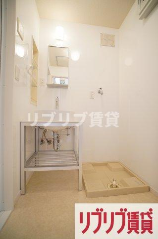 グリーンコート貝塚３号館の洗面所