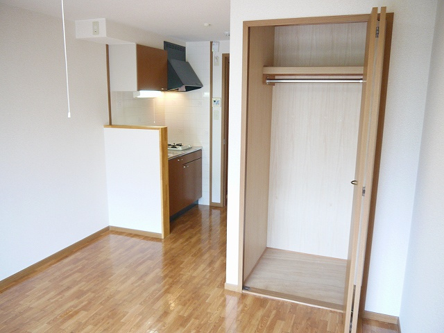 ブランドール佐保川の収納